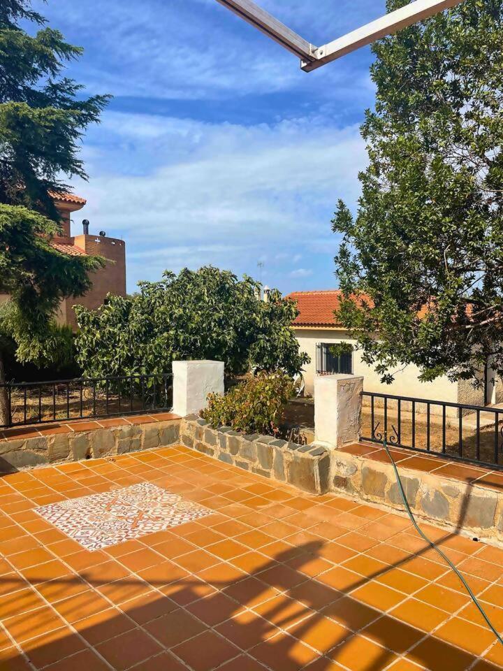 Вилла Casa Con Jardin En Охихарес Экстерьер фото